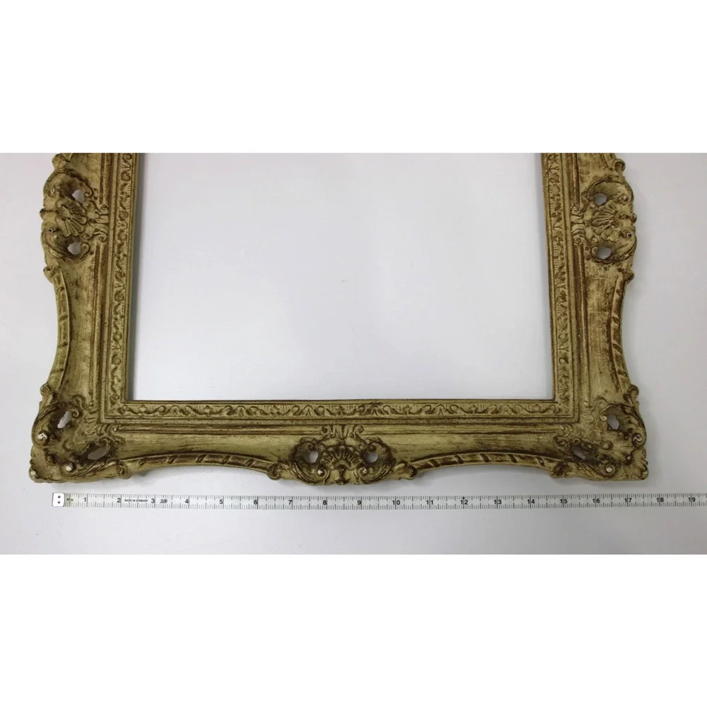 Vintage Ornate Rococo Style Composite Picture Frame Distressed Gold Finish 17x15